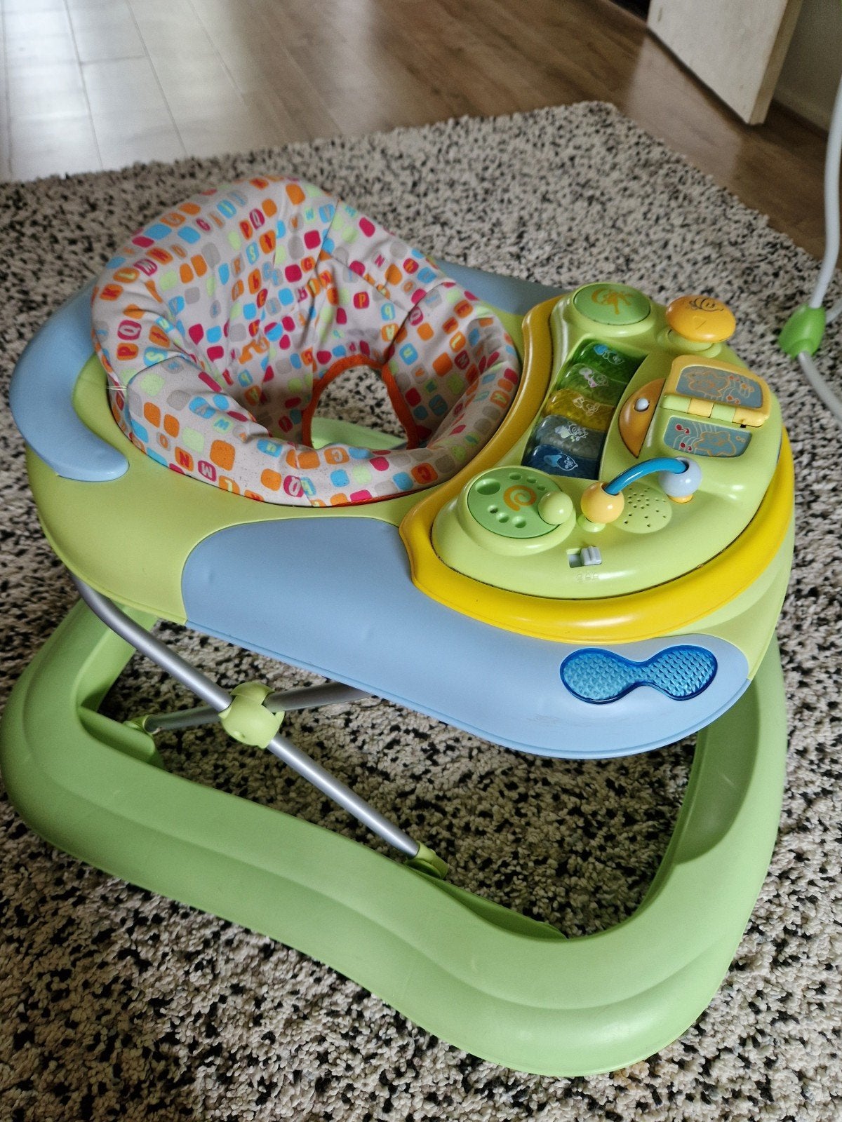 Loopstoel Chicco babywalker met Speelpaneel, Ophalen of Verzenden, Gebruikt
