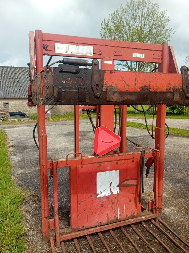 Fella Kuilvoersnijder/pomp voor beregening, Ophalen, Weidebouw