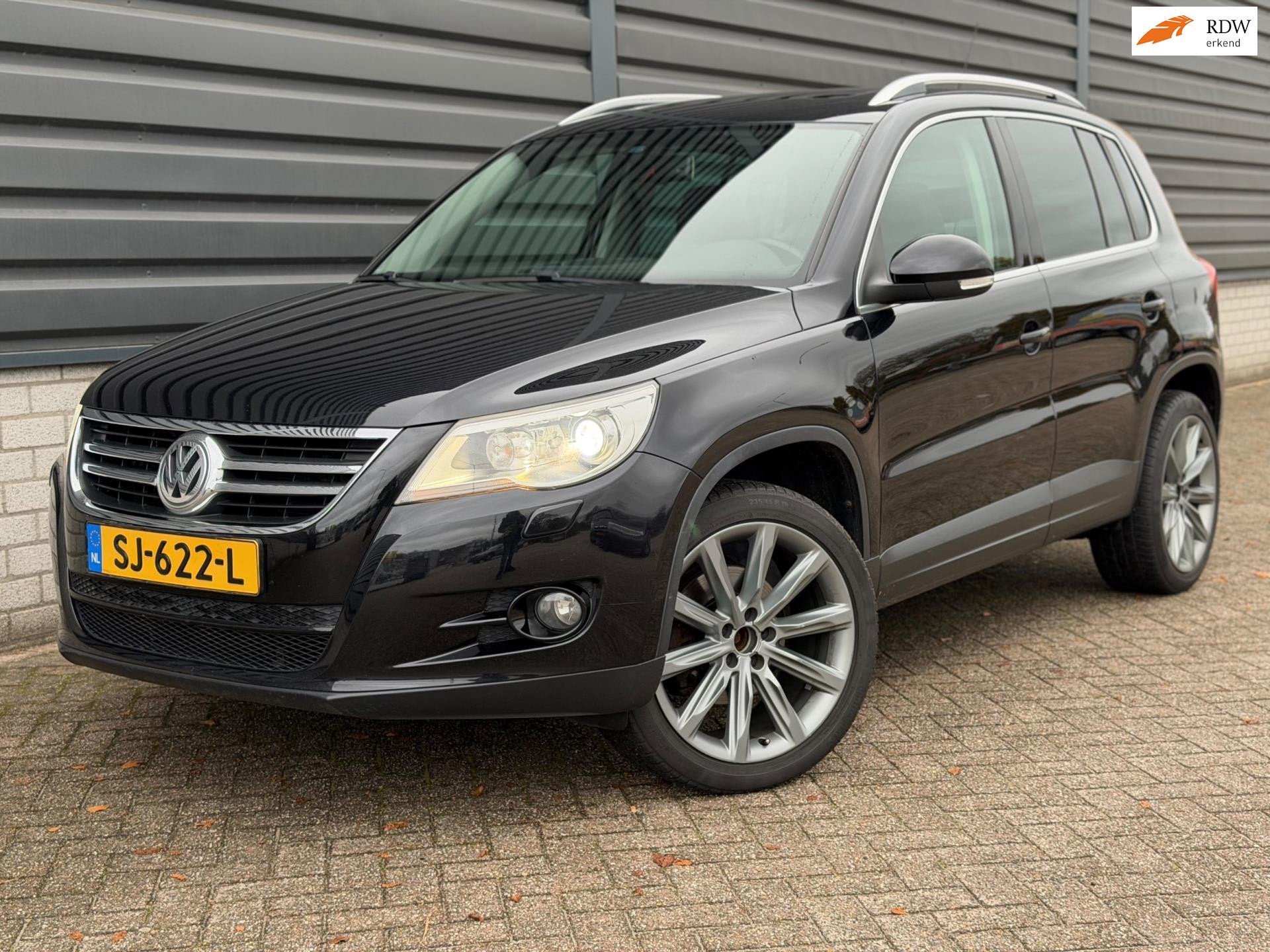Volkswagen Tiguan 2.0 TSI Sport&Style 4Motion XENON, PANO, L, Auto's, Automaat, Gebruikt, Zwart, 4 cilinders