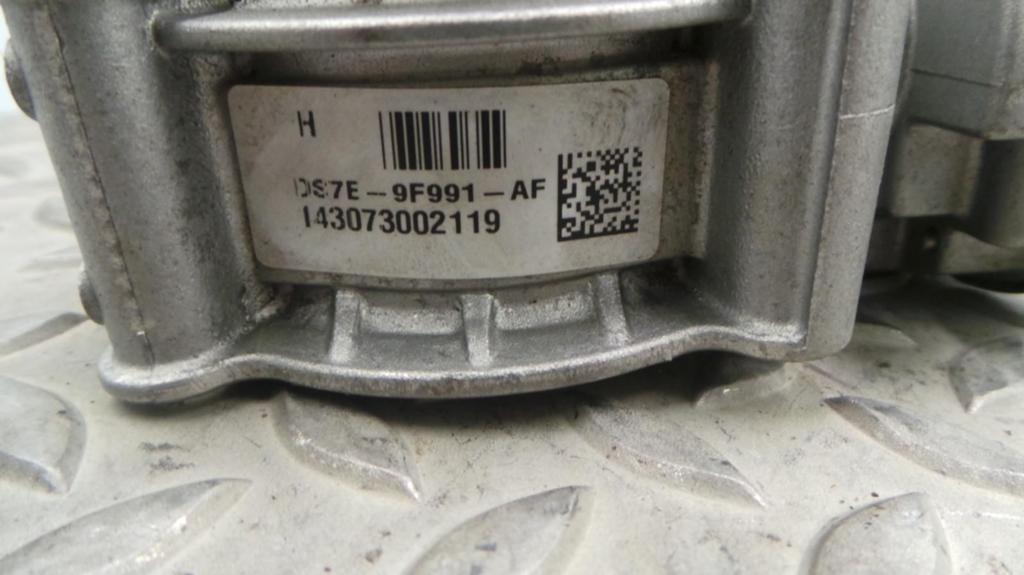 FORD TOURNEO CONNECT GASKLEPHUIS 2015, Ophalen of Verzenden, Gebruikt, Stiba lid