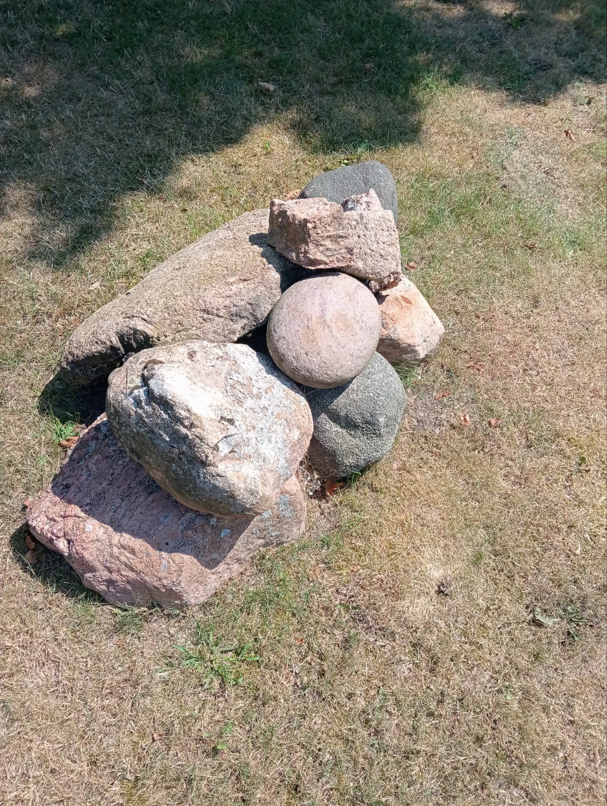 Diverse natuurstenen rotsen en keien voor tuin of decoratie, Ophalen, Overige materialen, Gebruikt, Kei