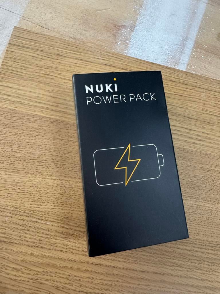 Nuki Power Pack - Oplaadbare batterij voor Smart Lock, Ophalen of Verzenden, Zo goed als nieuw