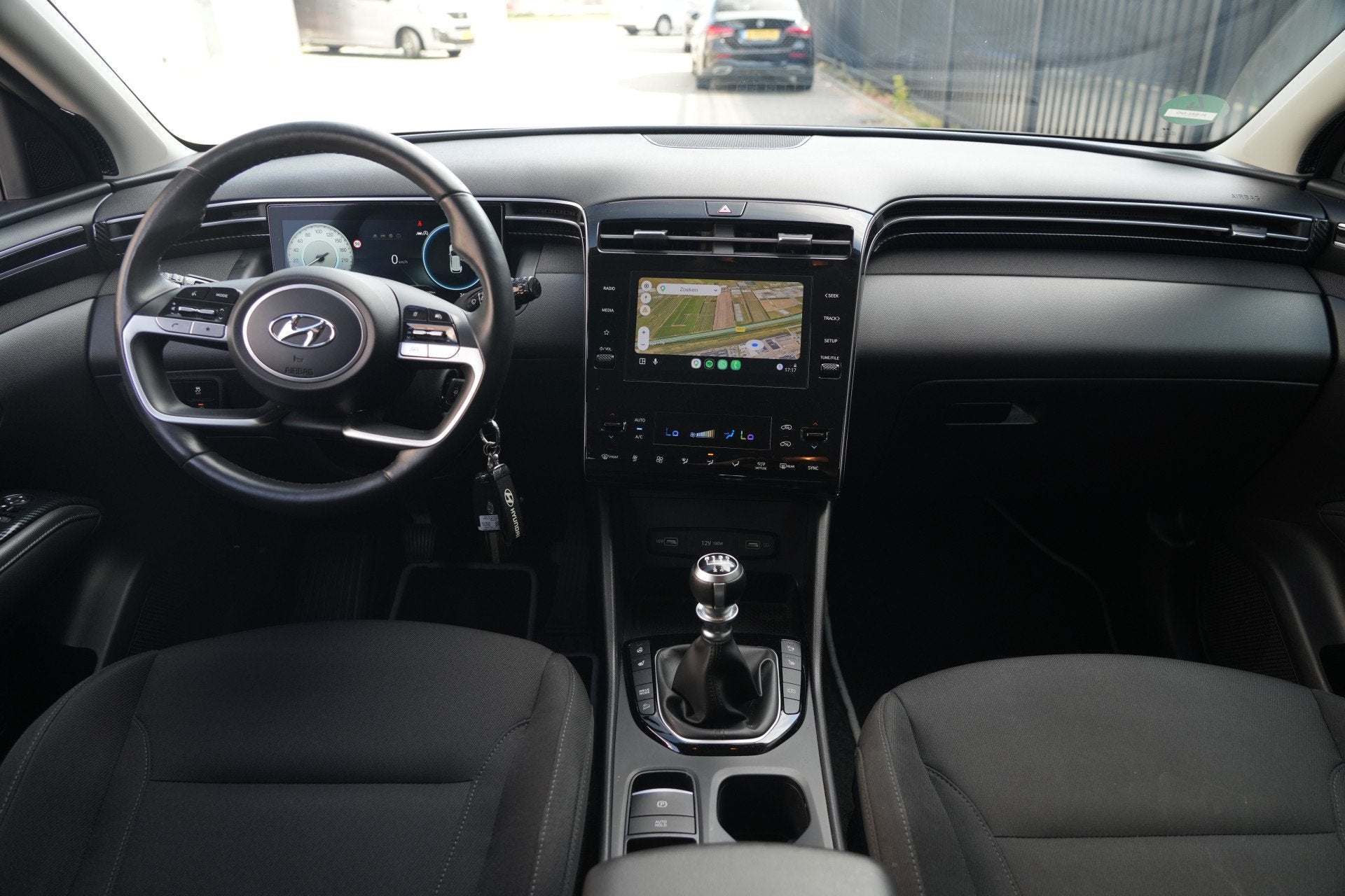 Hyundai Tucson 1.6 T-GDI MHEV Comfort 150pk Trekhaak/Carplay, Auto's, Hyundai, Voorwielaandrijving, Gebruikt, 4 cilinders, 1650 kg
