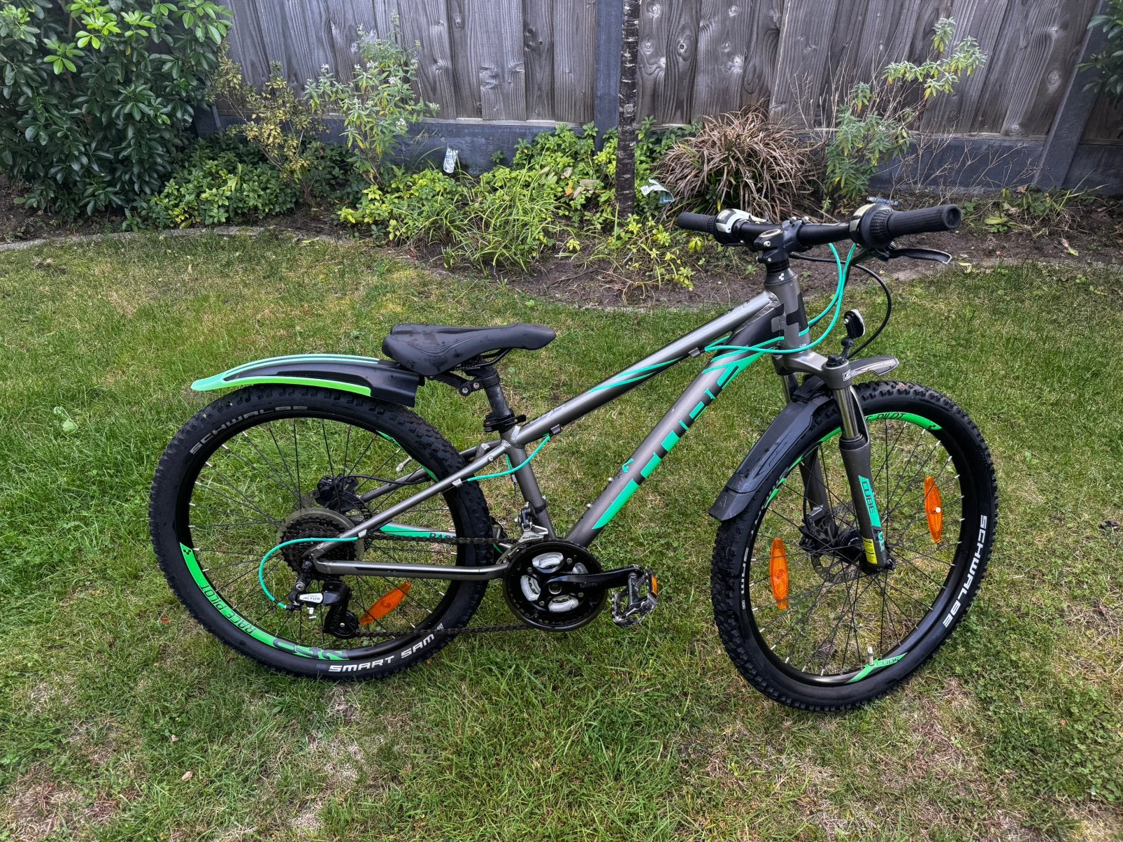 Cube race 24 inch mountainbike