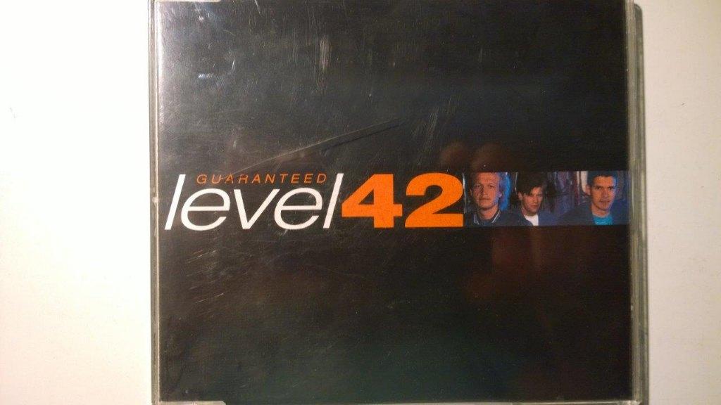 Level 42 - Guaranteed (CD Single), Maxi-single, Ophalen of Verzenden, Zo goed als nieuw, 1 single