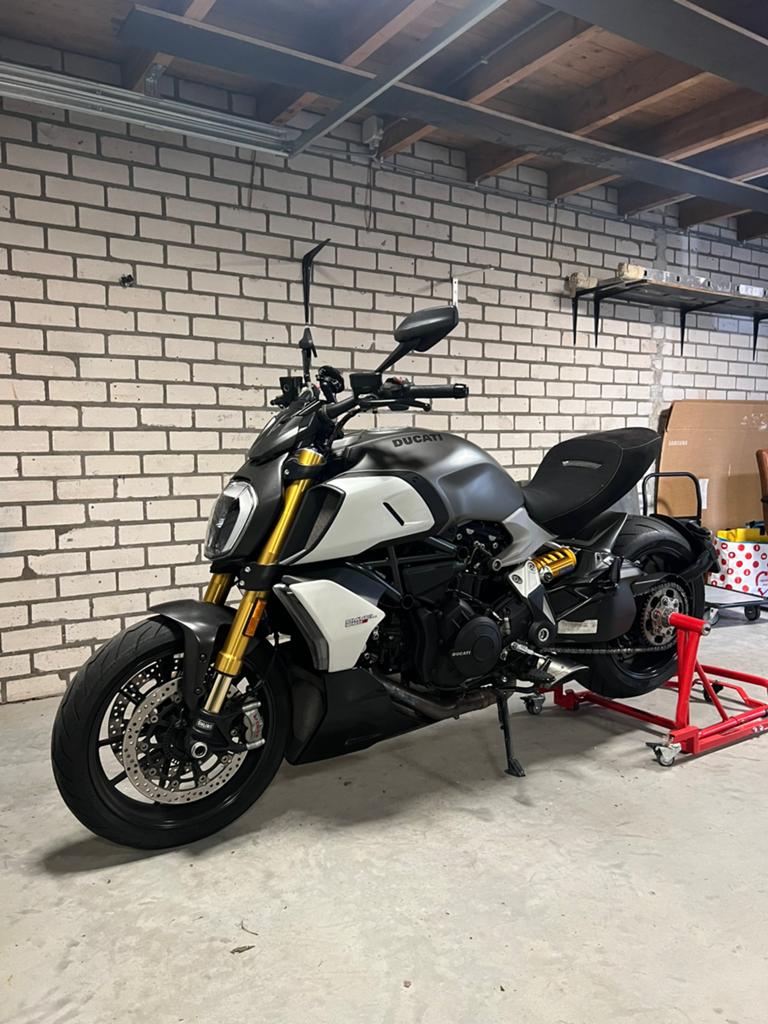 Ducati Diavel 1260s Termignoni, Upmap, Quickshifter, 2 cilinders, Traction Control, Occasion, Motorrijbewijs A