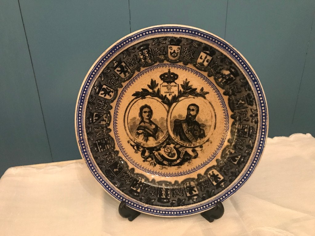Bord Roi Leopold & Marie-Henriette, Boch Freres *Nous deux*, Antiek en Kunst, Ophalen of Verzenden