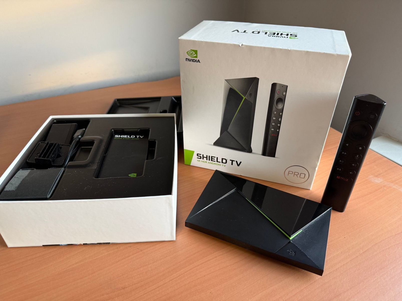 Nvidia Shield TV PRO 16gb, Audio, Tv en Foto, Mediaspelers, Ophalen of Verzenden, Zo goed als nieuw, Minder dan 500 GB