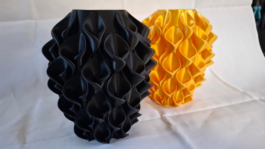 Set van kunststof vazen, Ophalen of Verzenden, Nieuw, Kunststof, Minder dan 50 cm