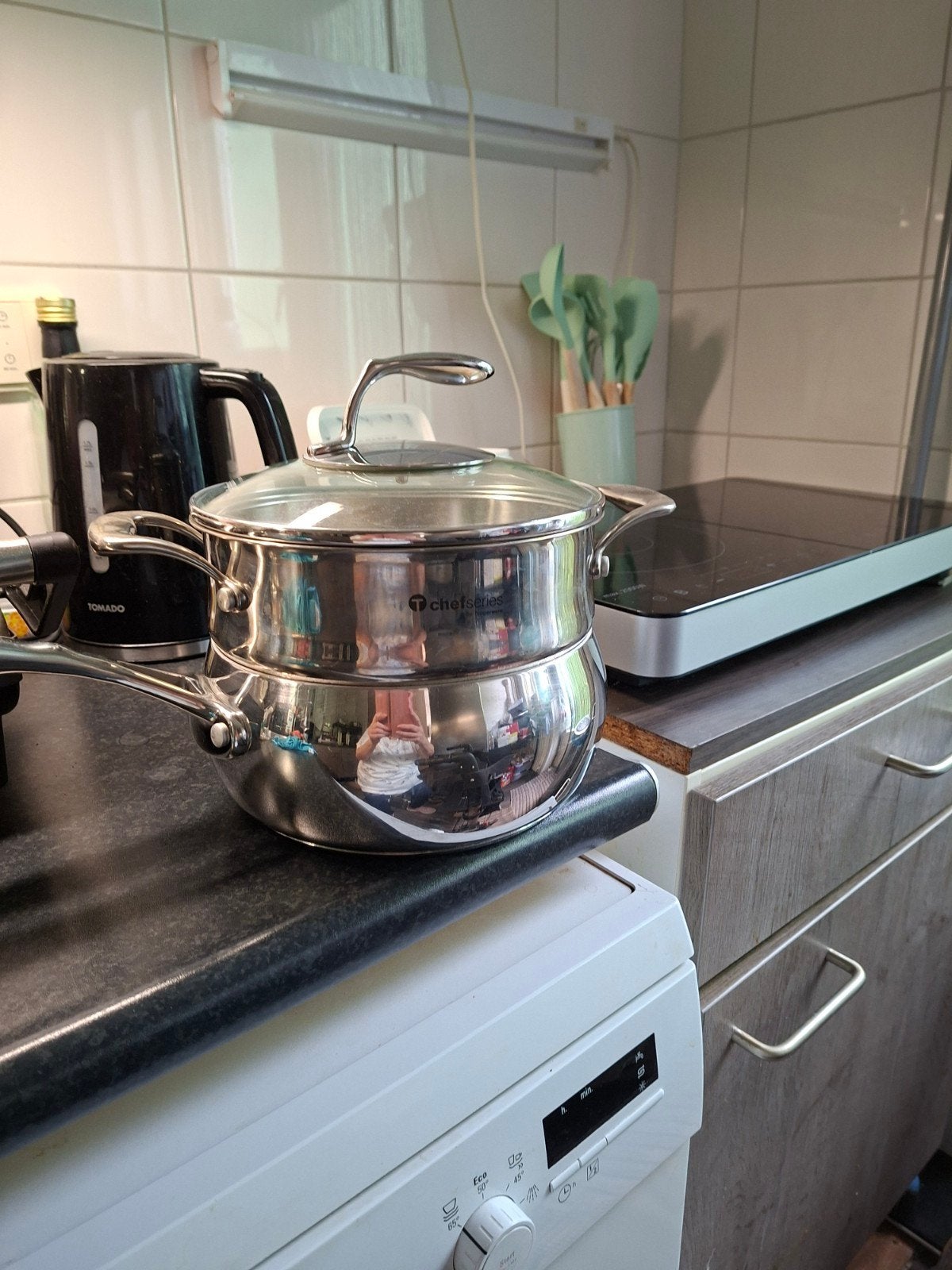 TUPPERWARE Roestvrijstalen stoompan met glazen deksel, Gebruikt, Met deksel, Ophalen of Verzenden, Rvs