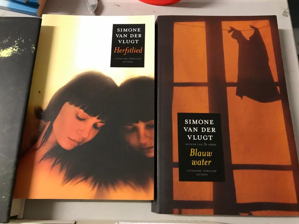T.K. nog 15 boeken van Simone v/d Vlugt zie actuele lijst, Boeken, Ophalen of Verzenden, Gelezen, Simone van der Vlugt, Nederland