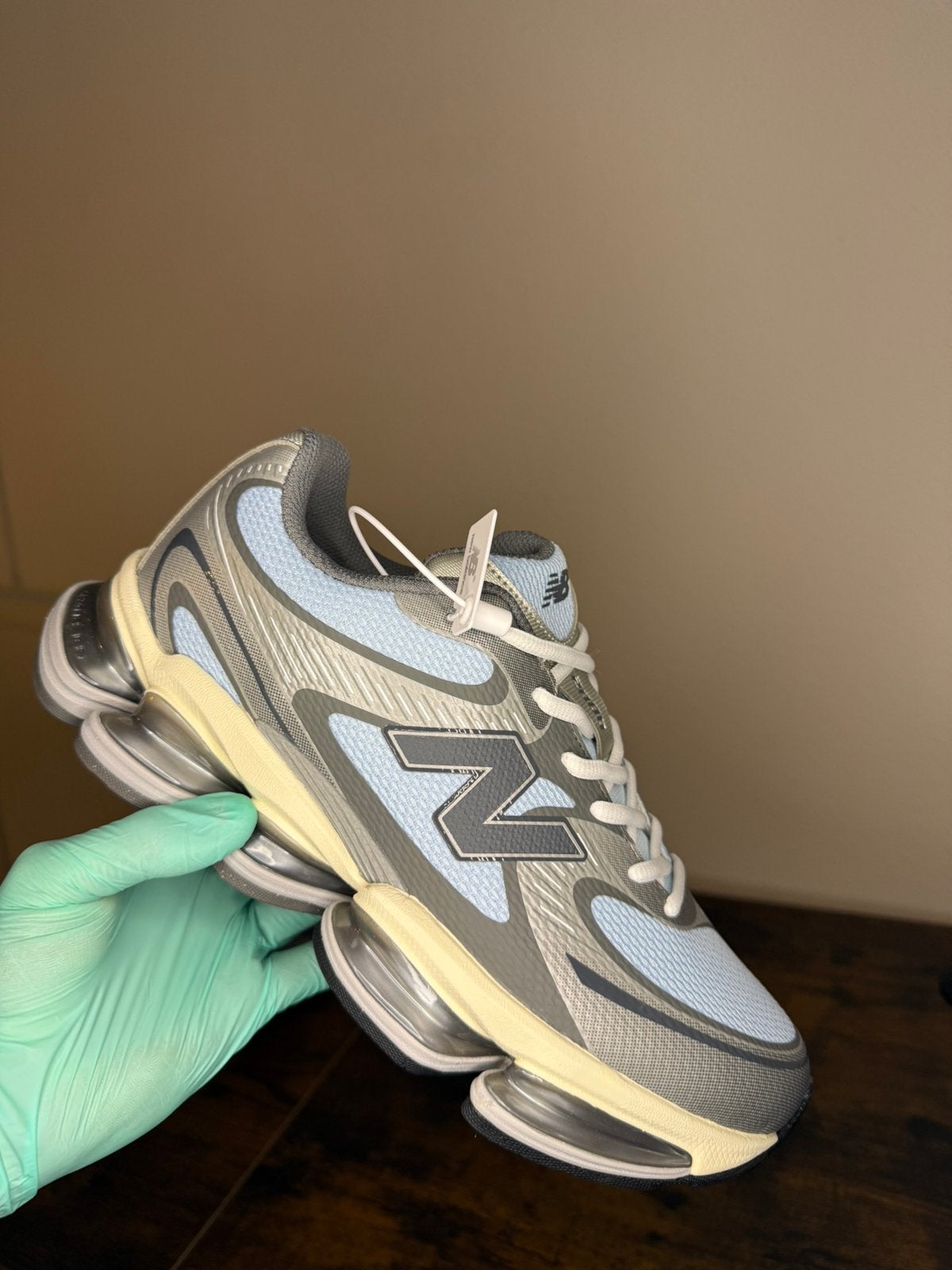 New Balance U2000BA Silver/Light Blue/Cream colorway., Kleding | Heren, Schoenen, Ophalen of Verzenden, Zo goed als nieuw, Blauw