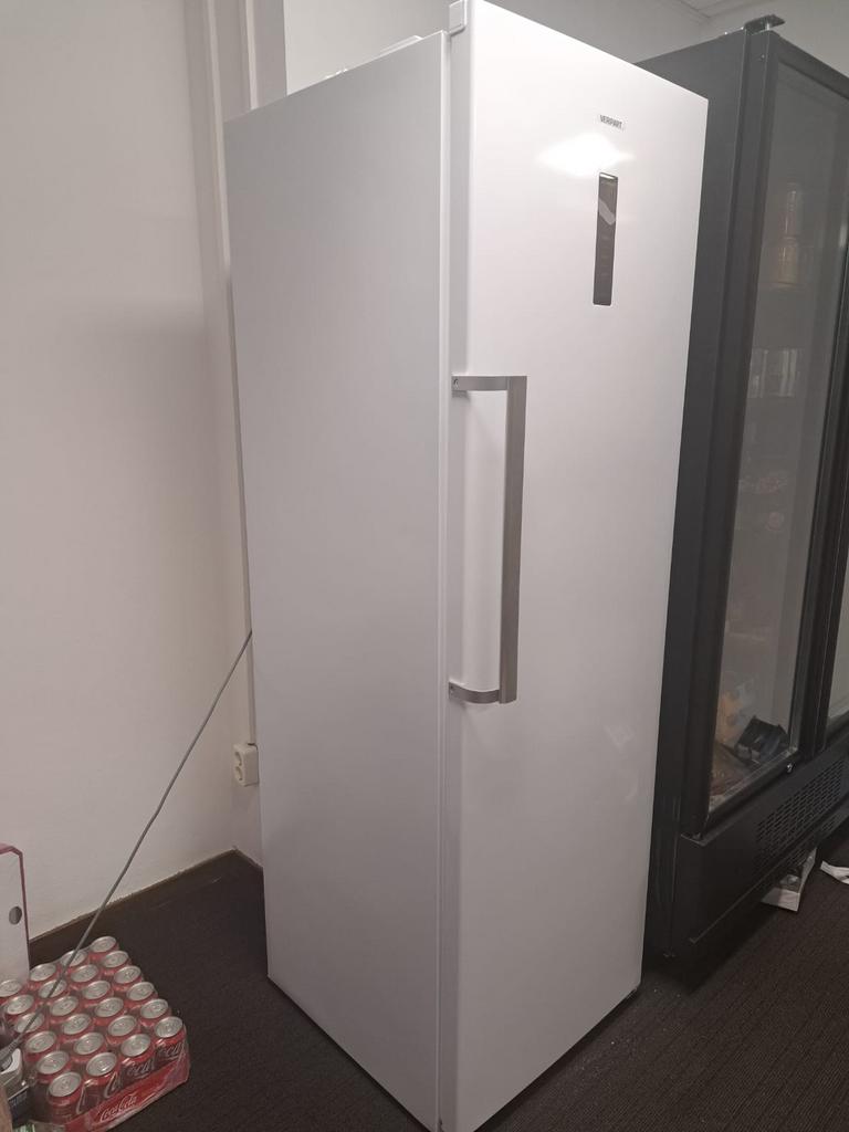 Veriparts vriezer No frost 274 liter, Witgoed en Apparatuur, Koelkasten en IJskasten, Ophalen, 200 liter of meer, Met aparte vriezer