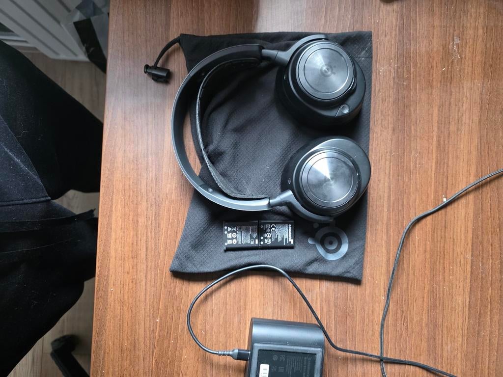 SteelSeries Arctis Nova Pro X Gaming Headset, Overige merken, Draadloos, Ophalen of Verzenden, Zo goed als nieuw