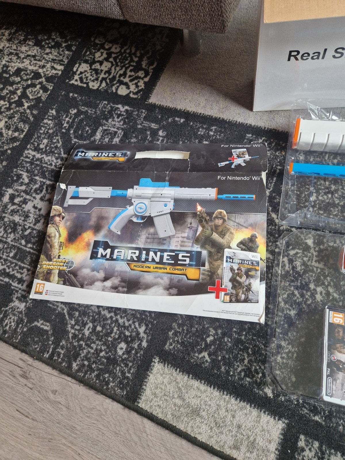 Wii Real Shot Assault Rifle + Marines Modern Urban Combat, Spelcomputers en Games, Games | Nintendo Wii, Ophalen, Shooter, 1 speler