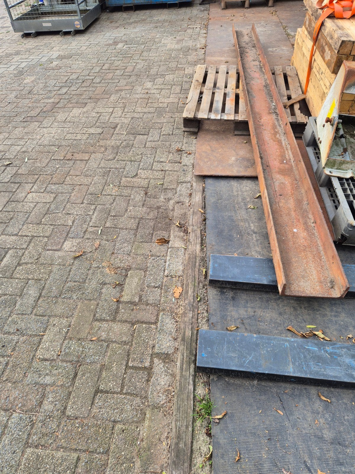 unp 260, Ophalen, 250 cm of meer, Planken
