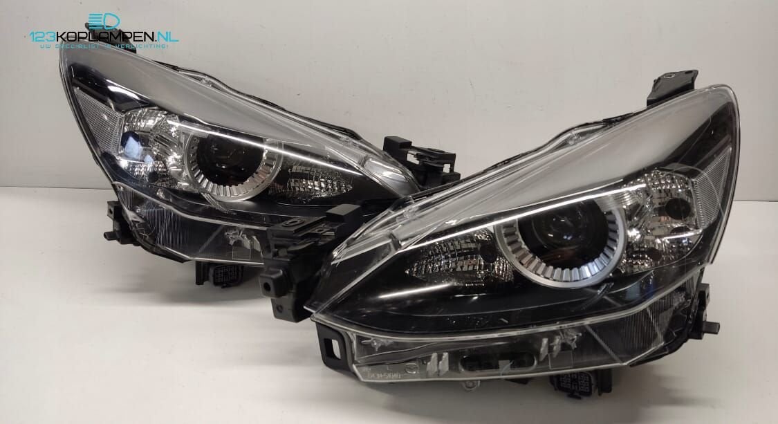 Mazda 2 DL Facelift Full Led 13 Pin Koplamp links rechts, Auto-onderdelen, Verlichting, Gebruikt, -, -, Ophalen of Verzenden