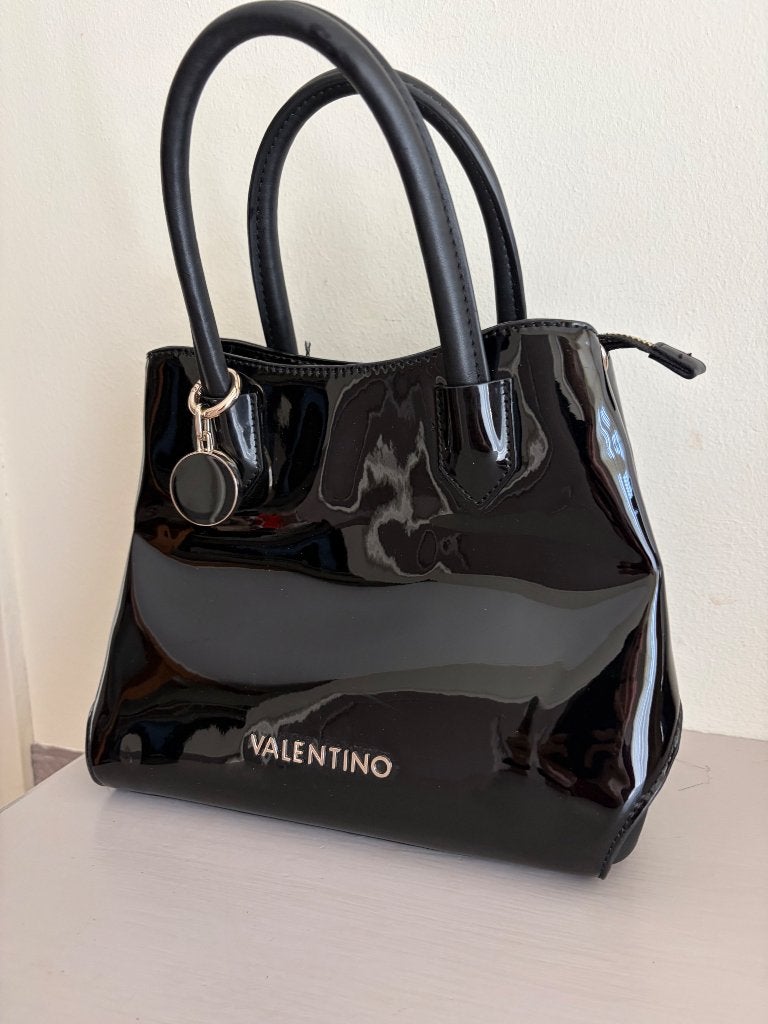 zwarte lakleren handtas Valentino met  merklogo voorkant, Ophalen of Verzenden, Nieuw, Zwart, Handtas