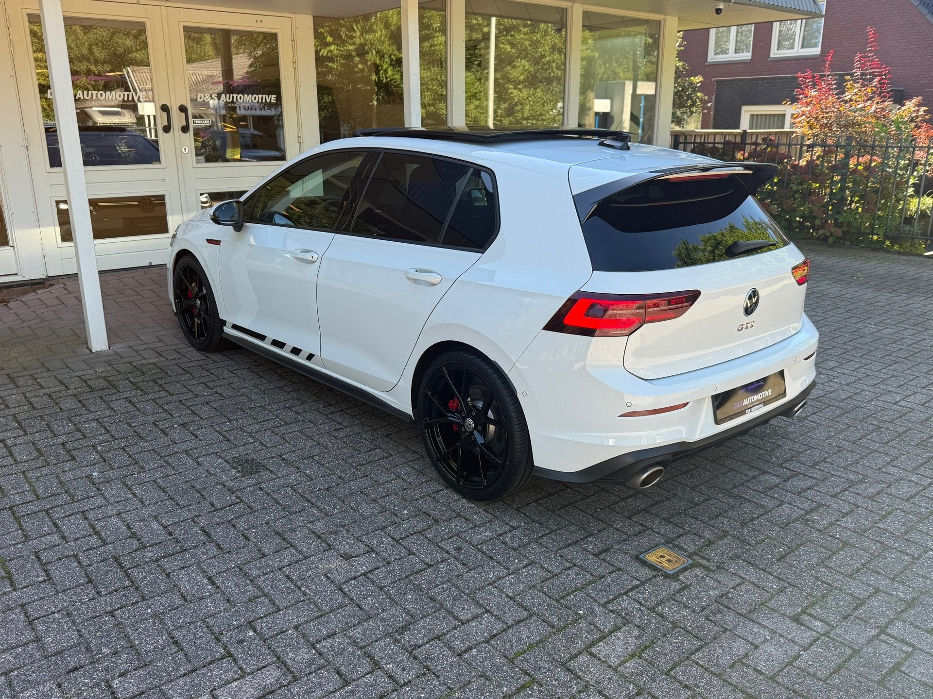 Foto 7 van Volkswagen Golf 2.0 TSI GTI CLUBSPORT PANO/HUD/NURBURG/KEYLE