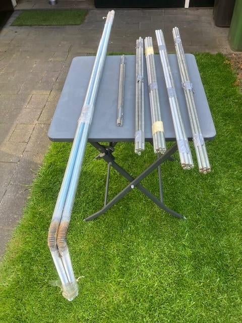 diverse draadeinden balkdragers en stelpoeren, Doe-het-zelf en Verbouw, IJzerwaren en Bevestigingsmiddelen, Ophalen, Zo goed als nieuw