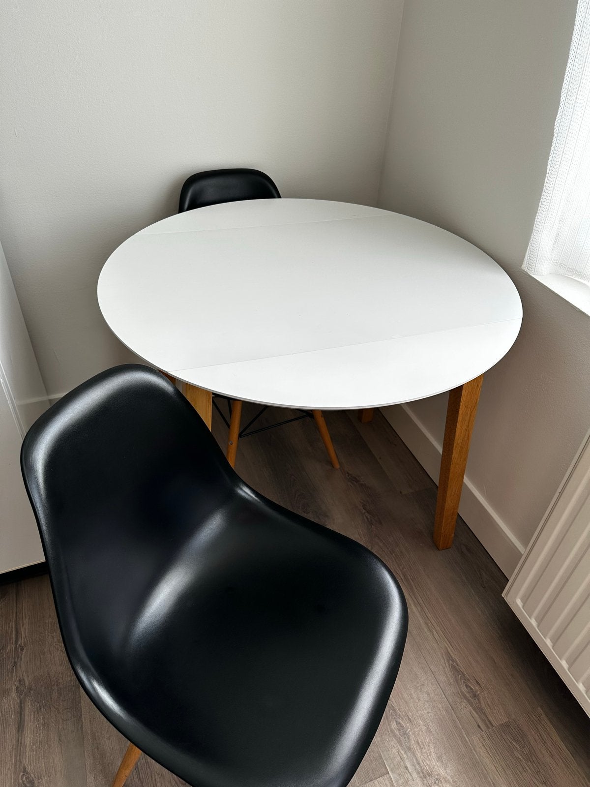 Compacte witte eettafel, Huis en Inrichting, Tafels | Eettafels, Gebruikt, 100 tot 150 cm, Rond, Tot twee personen