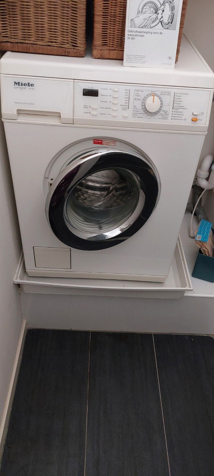 Miele softtronix W461 wasmachine 1600 tr, Witgoed en Apparatuur, Ophalen, 1600 toeren of meer, 85 tot 90 cm