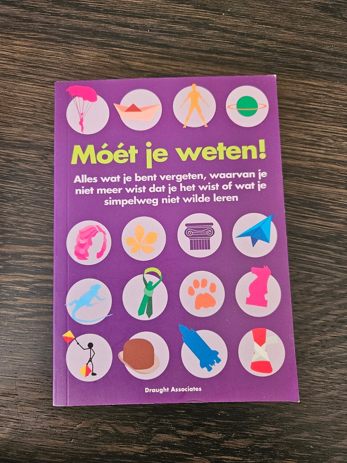 Moet je weten! Algemene kennis voor nieuwsgierigen, Gelezen, Draught Associates, Ophalen of Verzenden, Los deel
