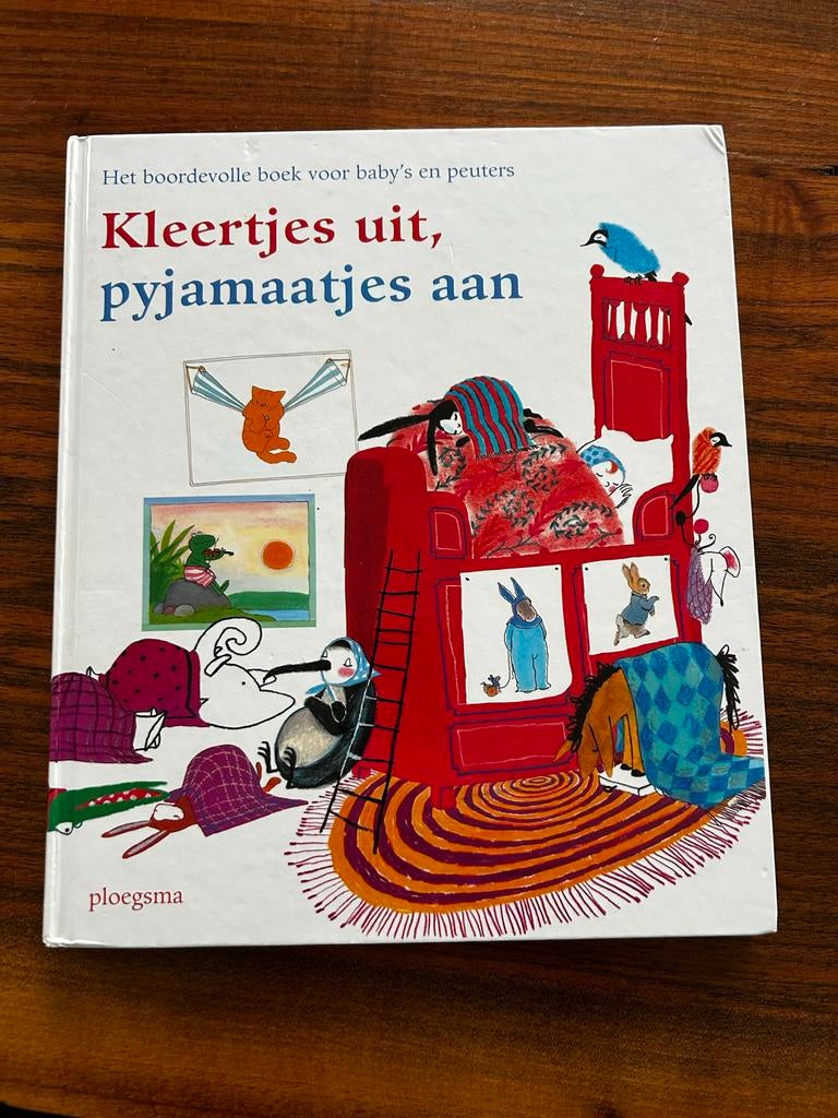 Kleertjes uit, pyjamaatjes aan - Boordevol boek, Boeken, Ophalen of Verzenden, Zo goed als nieuw, 0 tot 6 maanden