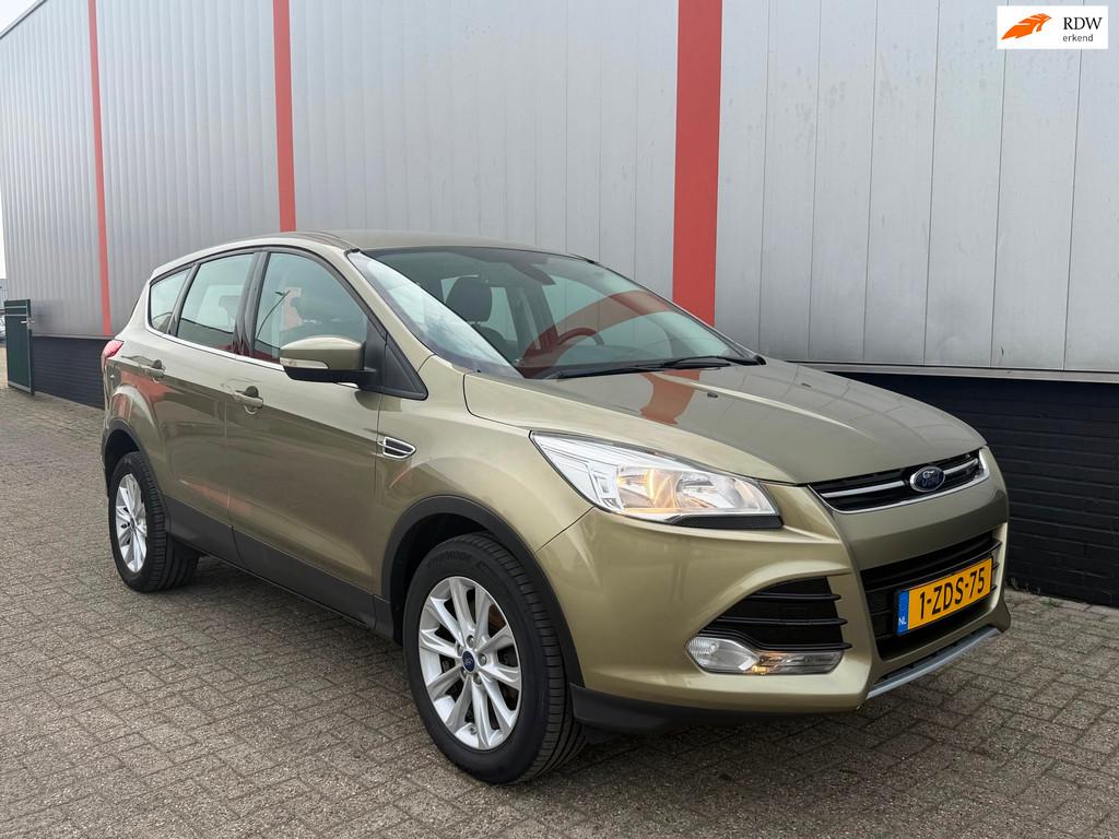 Ford Kuga 1.5 Titanium 4WD NAP, Auto diversen, Schadeauto's, Automaat, 1498 cc, Benzine, Groen