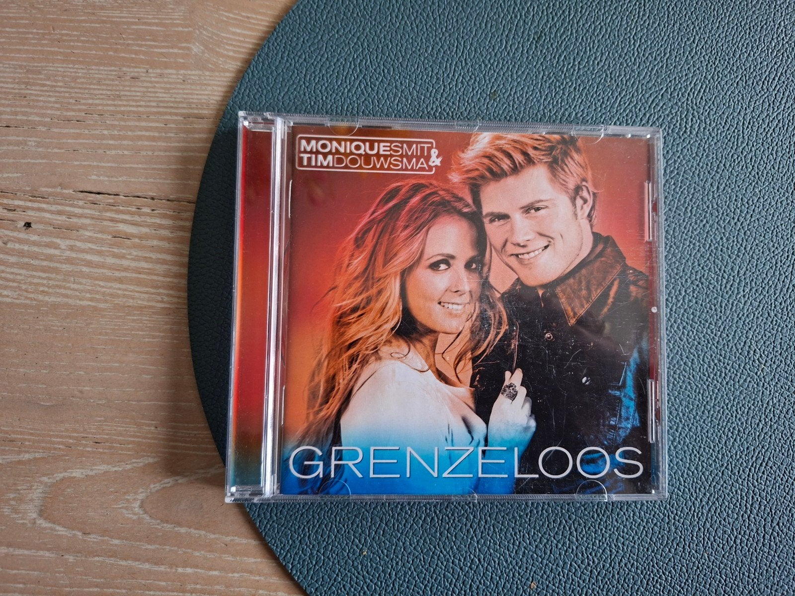 monique smit & tim douwsma grenzeloos album, Ophalen of Verzenden, Zo goed als nieuw, Levenslied of Smartlap