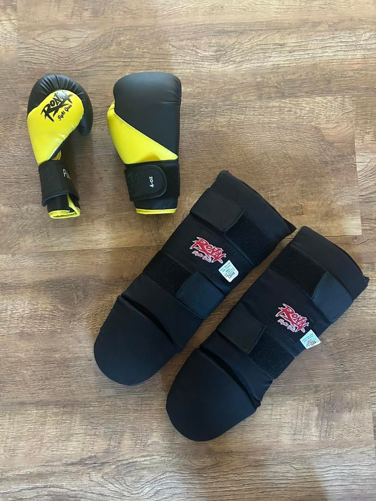 Kickboks handschoenen en scheenbeschermers kind, Maat XS of kleiner, Ophalen, Zo goed als nieuw, Overige