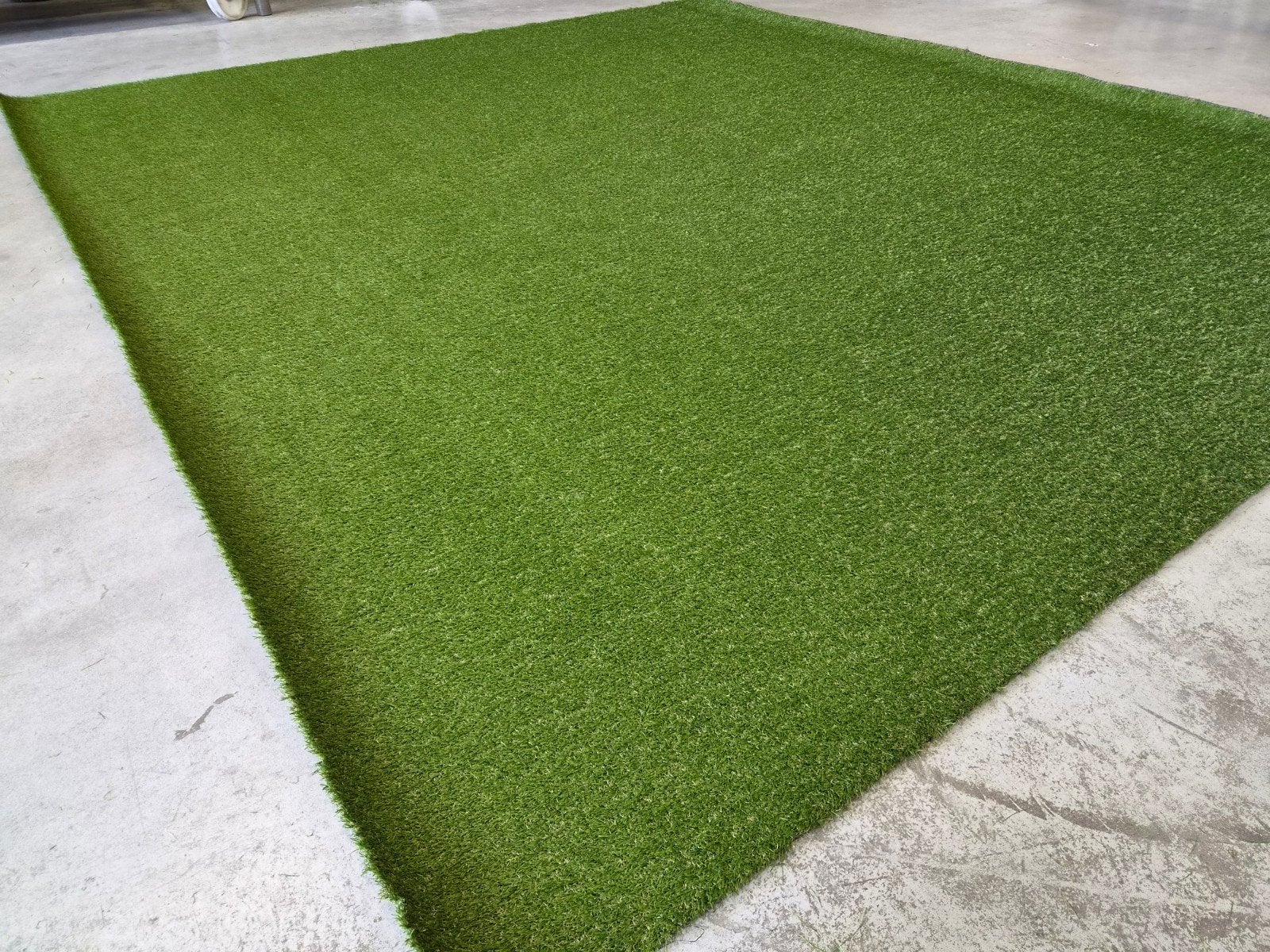 Kunstgras coupon nieuw 27mm 3.35 x 4.00 ( 13.4m2)  27mm, Ophalen of Verzenden, Nieuw