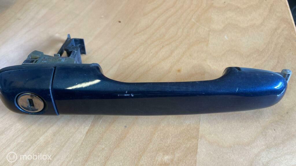 Portiergreep linksvoor blauw Volvo V70 I ('97-'00), Ophalen of Verzenden, Gebruikt