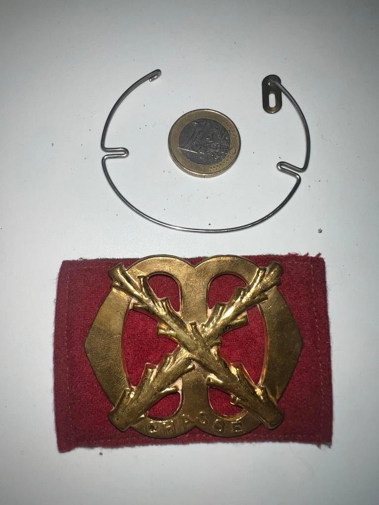 KL Chasse Regiment Baret Badge, Ophalen of Verzenden, Landmacht, Nederland, Embleem of Badge