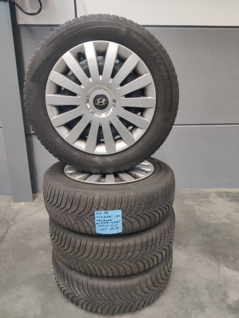 Winterbandenset Hyundai I20  185/65/15 2012-2014, Auto-onderdelen, Banden en Velgen, Ophalen, Gebruikt, 15 inch, Banden en Velgen