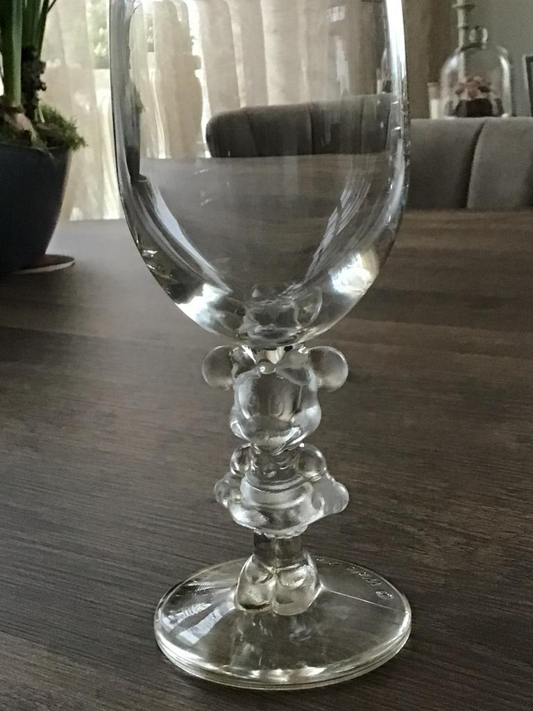 Set van 2 Disney glazen wijnglas en dessertcoupe, Ophalen of Verzenden