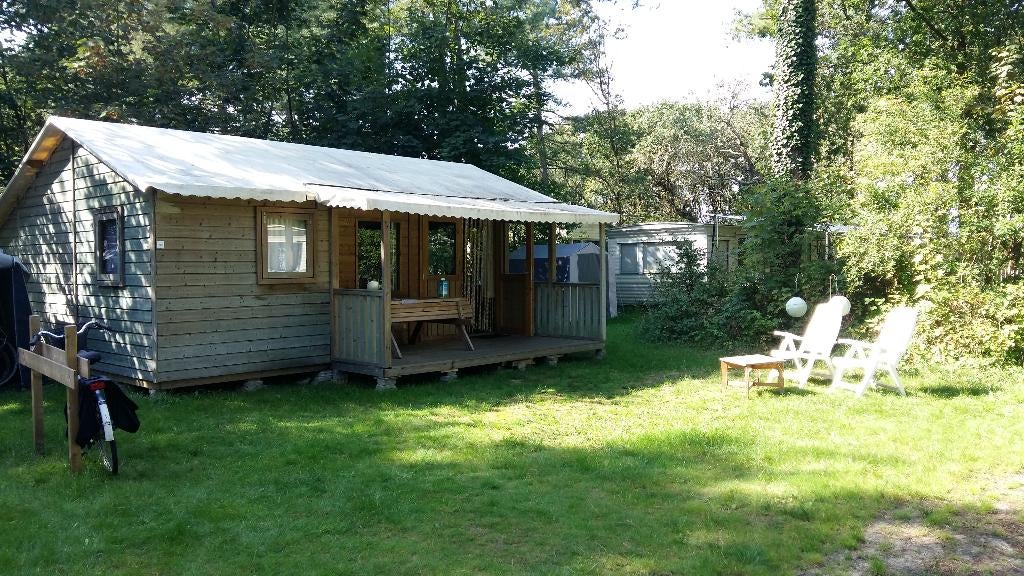 Slingerlandhuisje te huur op camping Bakkum