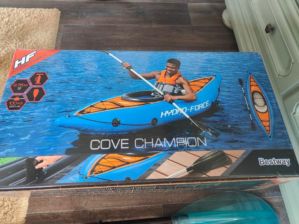 2x opblaasbare kayaks, Ophalen of Verzenden, Fictie algemeen