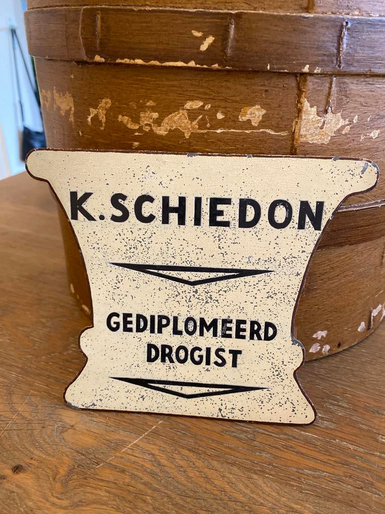 Oude Emaille Reclamebord K. Schiedon Drogist, Ophalen of Verzenden