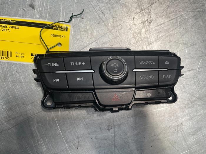 Radiobedienings paneel van een Ford Focus, Ophalen of Verzenden, 3 maanden garantie, Gebruikt, Ford