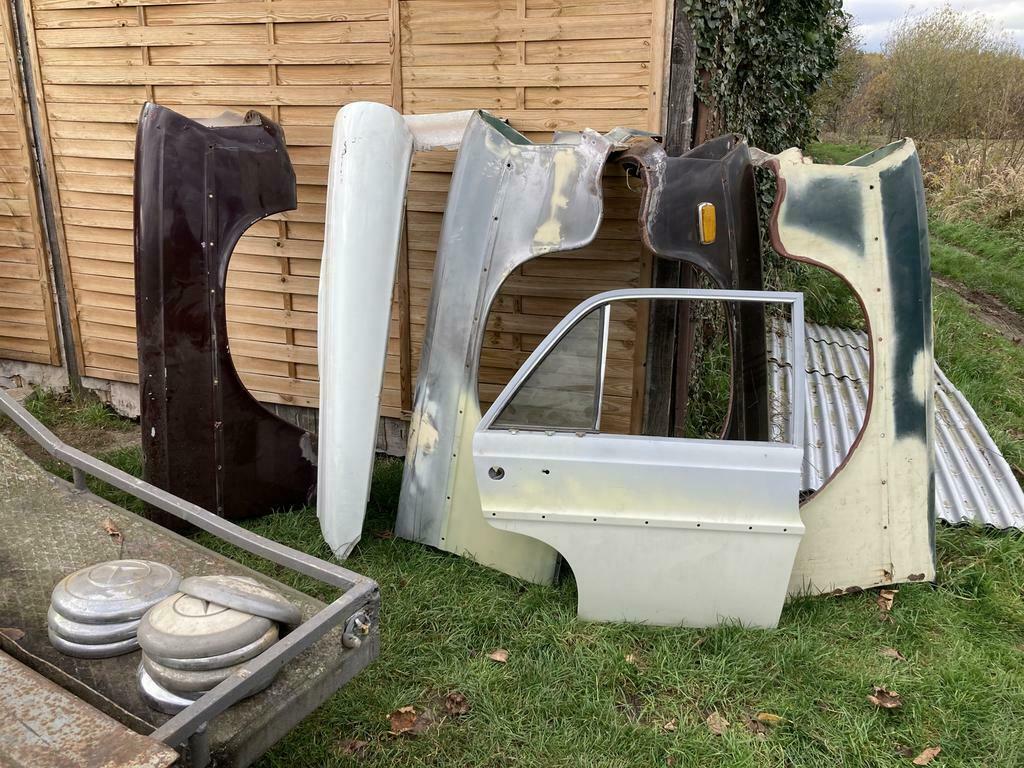 Mercedes w108 onderdelen spatborden en bumpers en deu , enz., Ophalen of Verzenden, Gebruikt, Universele onderdelen
