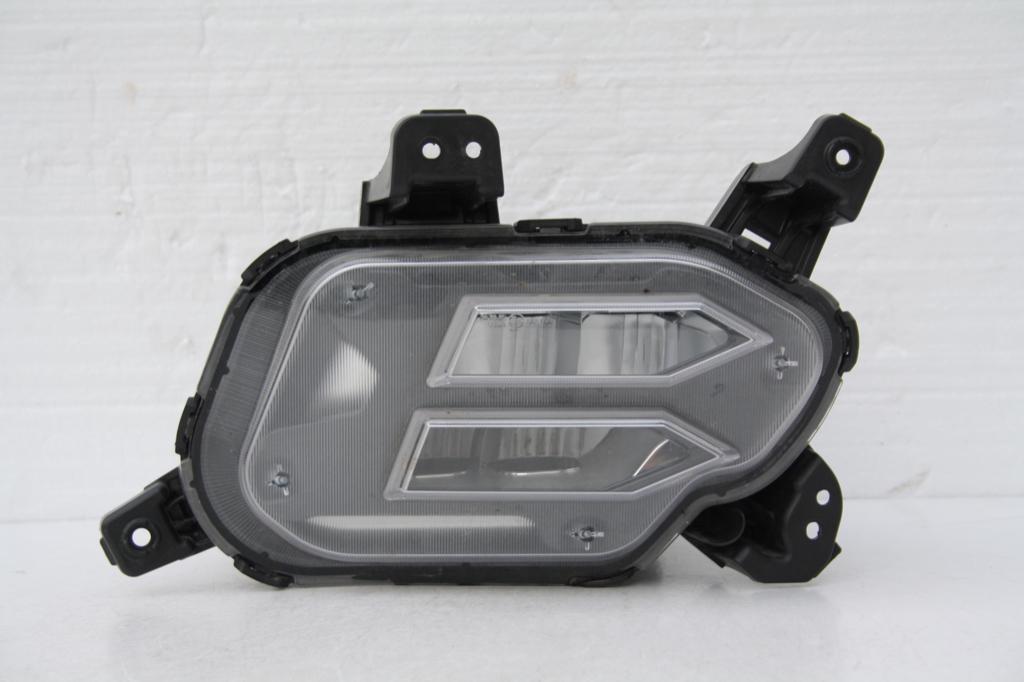 Mistlamp Kia Sorento 2023 rechts LED ! 92202-P2000 ! MOOI !, Ophalen of Verzenden