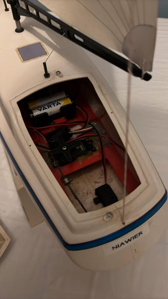 Robbe Zeilboot - Vintage Jaren 80 Model, Ophalen of Verzenden, Gebruikt, Groter dan 1:32, Overige merken