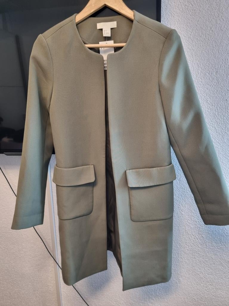 Leuk groen jasje, Ophalen, H&M, Zo goed als nieuw, Maat 34 (XS) of kleiner