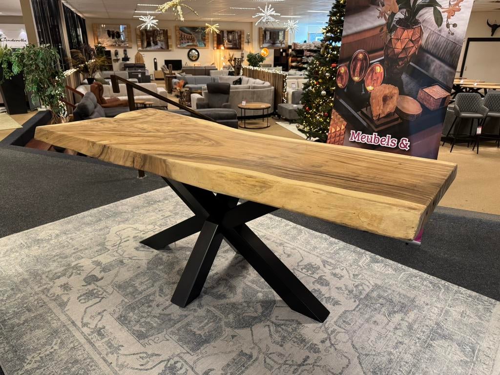 Eettafel/Boom Suar hout 220 spinpoot Direct/leverbaar E-7285, #Industrieel#Boomstam#Suarhout#Spinpoot#220, 50 tot 100 cm, Mwonenenslapen@ziggo.nl