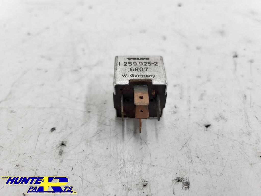 Relais Volvo 850 ('91-'96) 1259925, Gebruikt, Ophalen of Verzenden, Volvo, Volvo