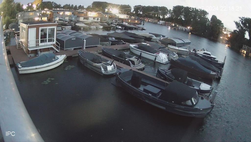 AKTIE 30% korting. Ligplaatsen Amsterdam Zuid, Watersport en Boten, Herfst, Buiten