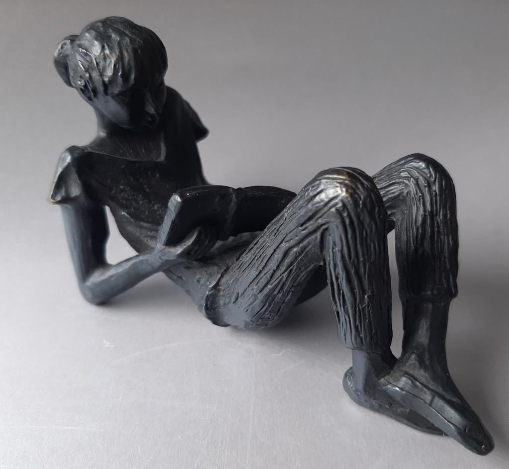 Bronzen beeldje 'Boekenwurm' - Gerda Rubinstein, Ophalen of Verzenden