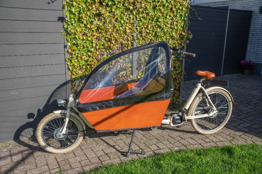Elektrische Cargo long bike bakfiets, Gebruikt, 3 kinderen, Elektrisch, Ophalen