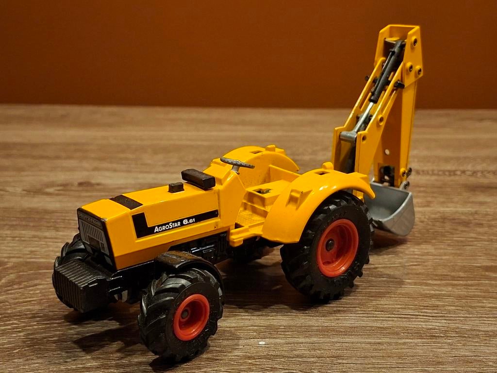 Deutz Agrostar 6.61 / Siku 3756 / 1:32, Hobby en Vrije tijd, Ophalen of Verzenden, Gebruikt, Tractor of Landbouw, SIKU